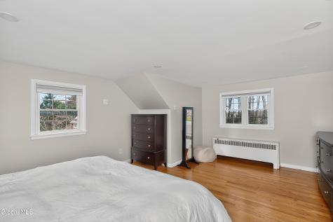 6483 Vosburgh Road Altamont NY 12009