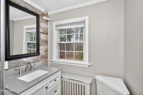 6483 Vosburgh Road Altamont NY 12009