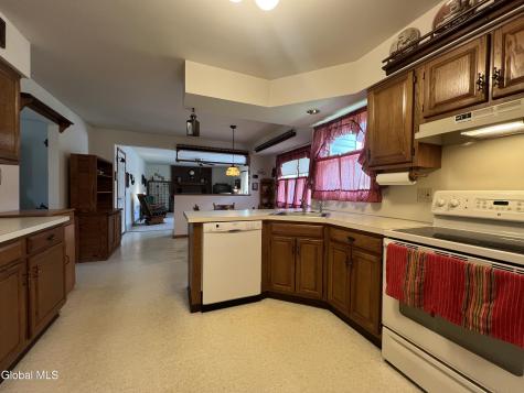 4111 Stonefield Way Schenectady NY 12306