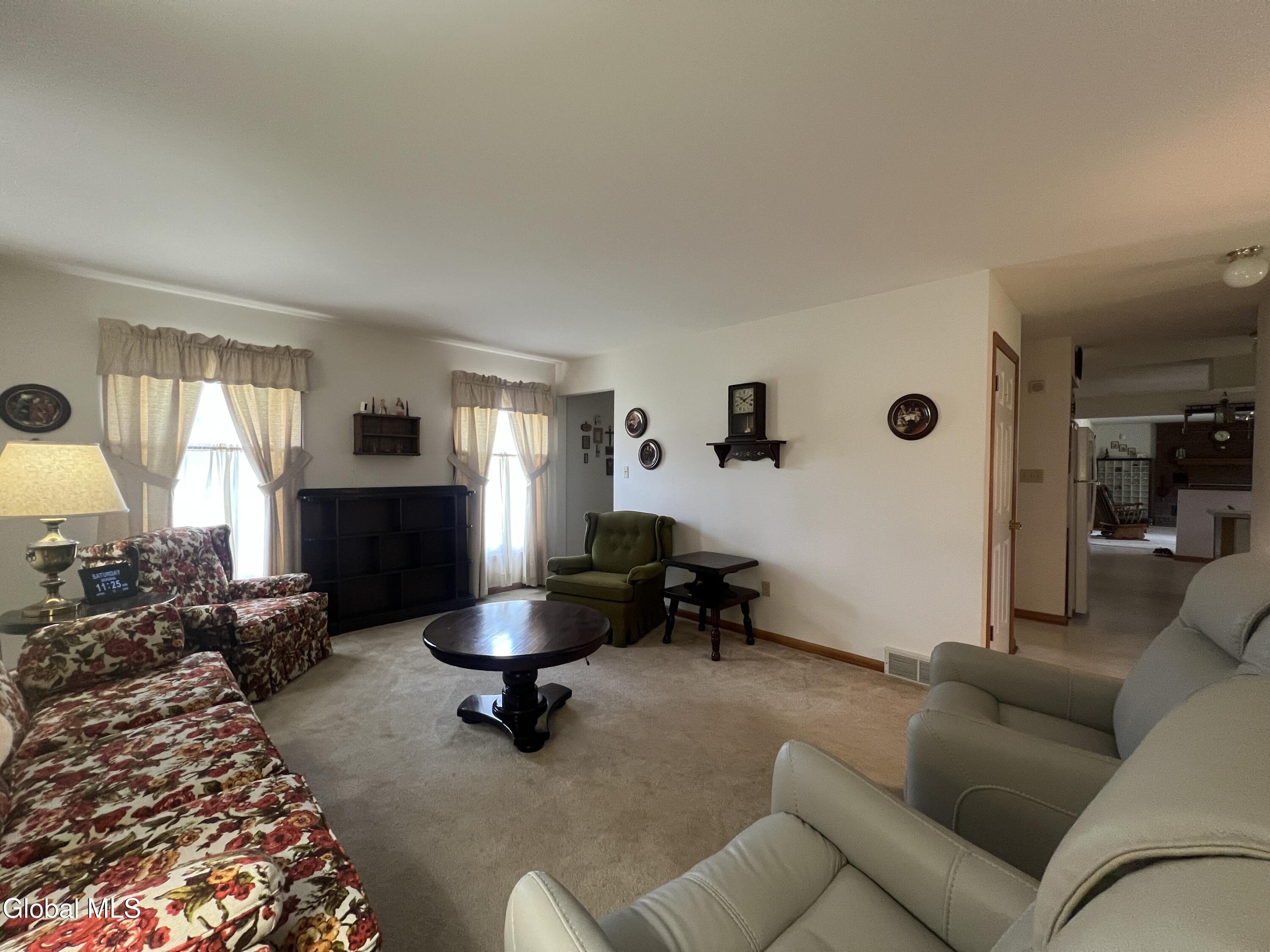4111 Stonefield Way Schenectady NY 12306
