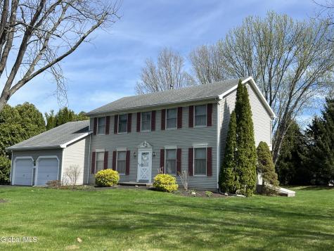 4111 Stonefield Way Schenectady NY 12306