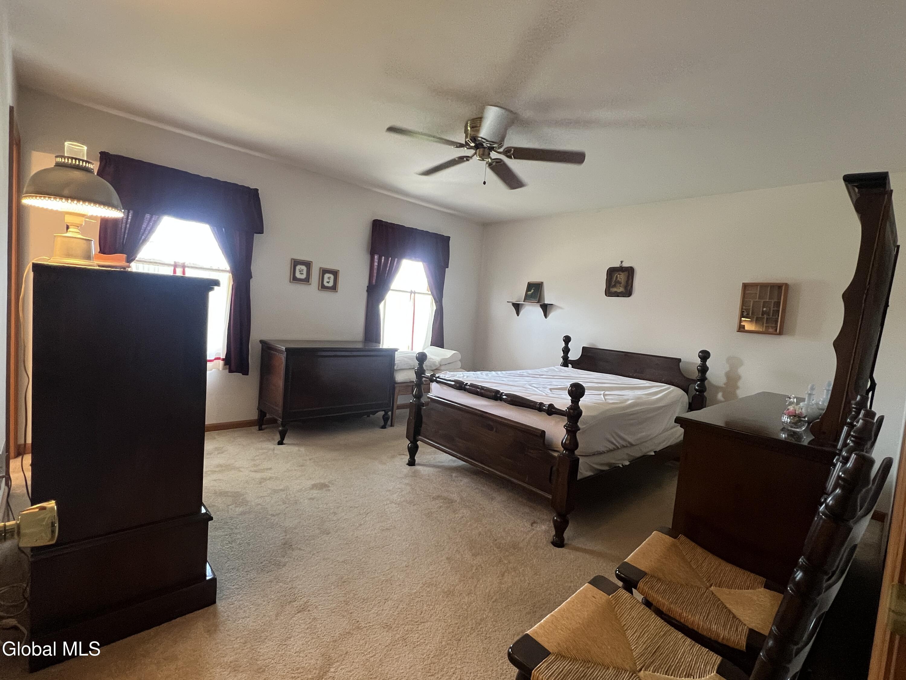 4111 Stonefield Way Schenectady NY 12306