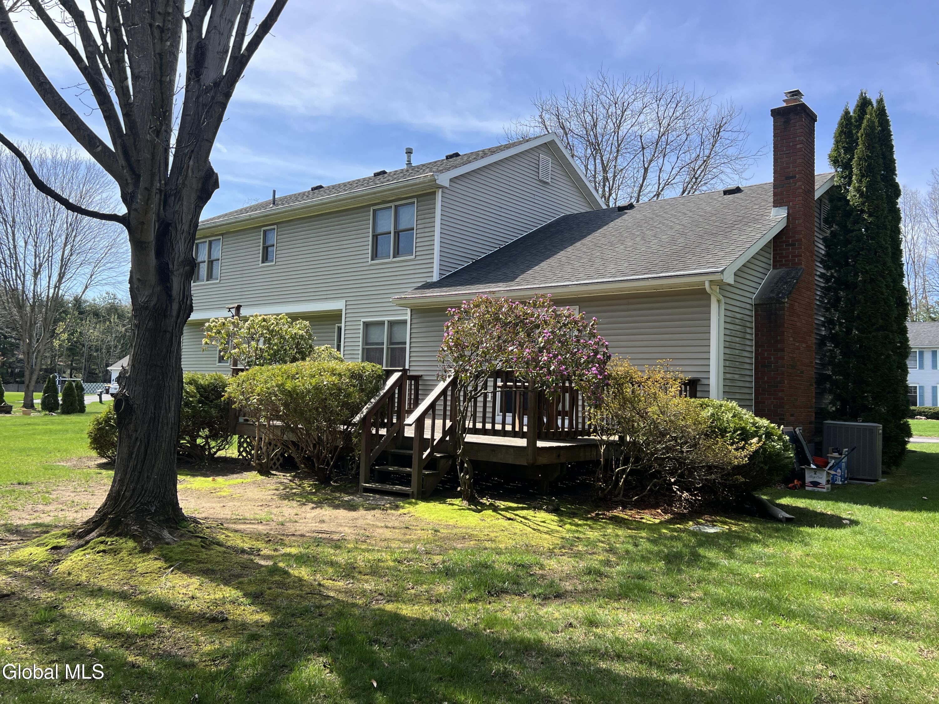 4111 Stonefield Way Schenectady NY 12306