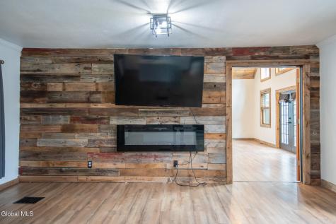 10 E Branch Drive Queensbury NY 12804