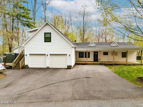 10 E Branch Drive Queensbury NY 12804