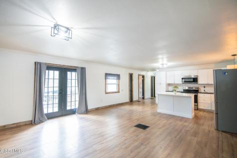 10 E Branch Drive Queensbury NY 12804