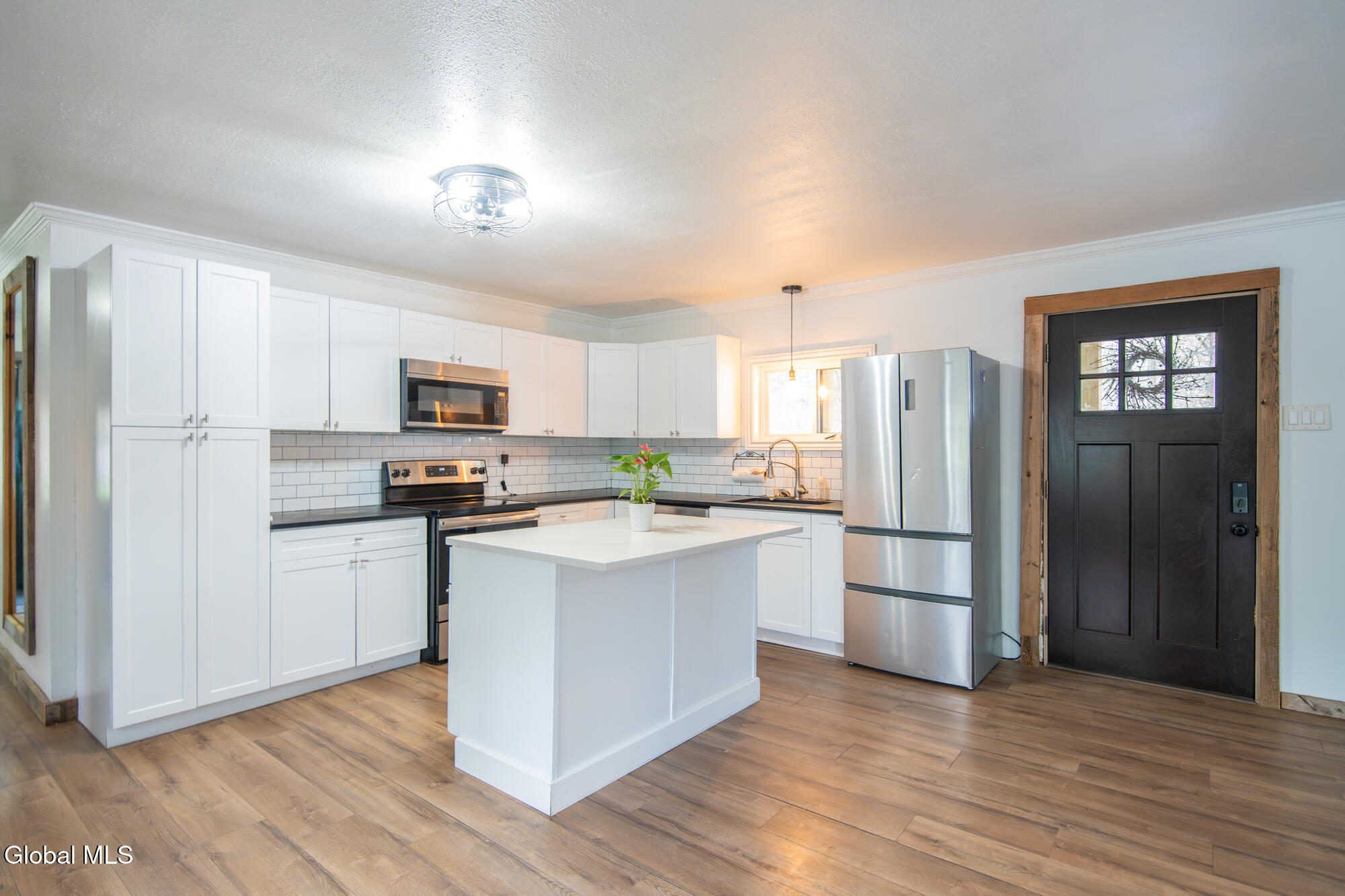 10 E Branch Drive Queensbury NY 12804