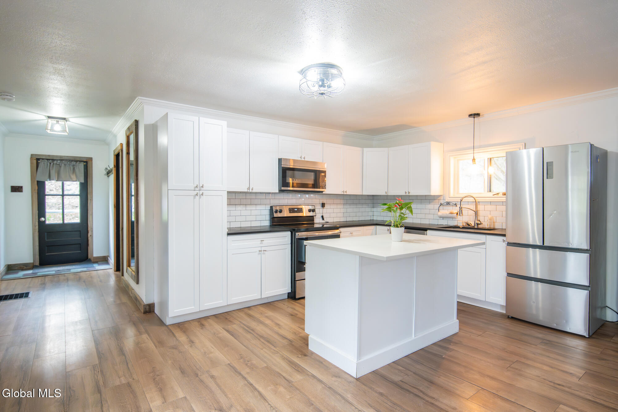10 E Branch Drive Queensbury NY 12804