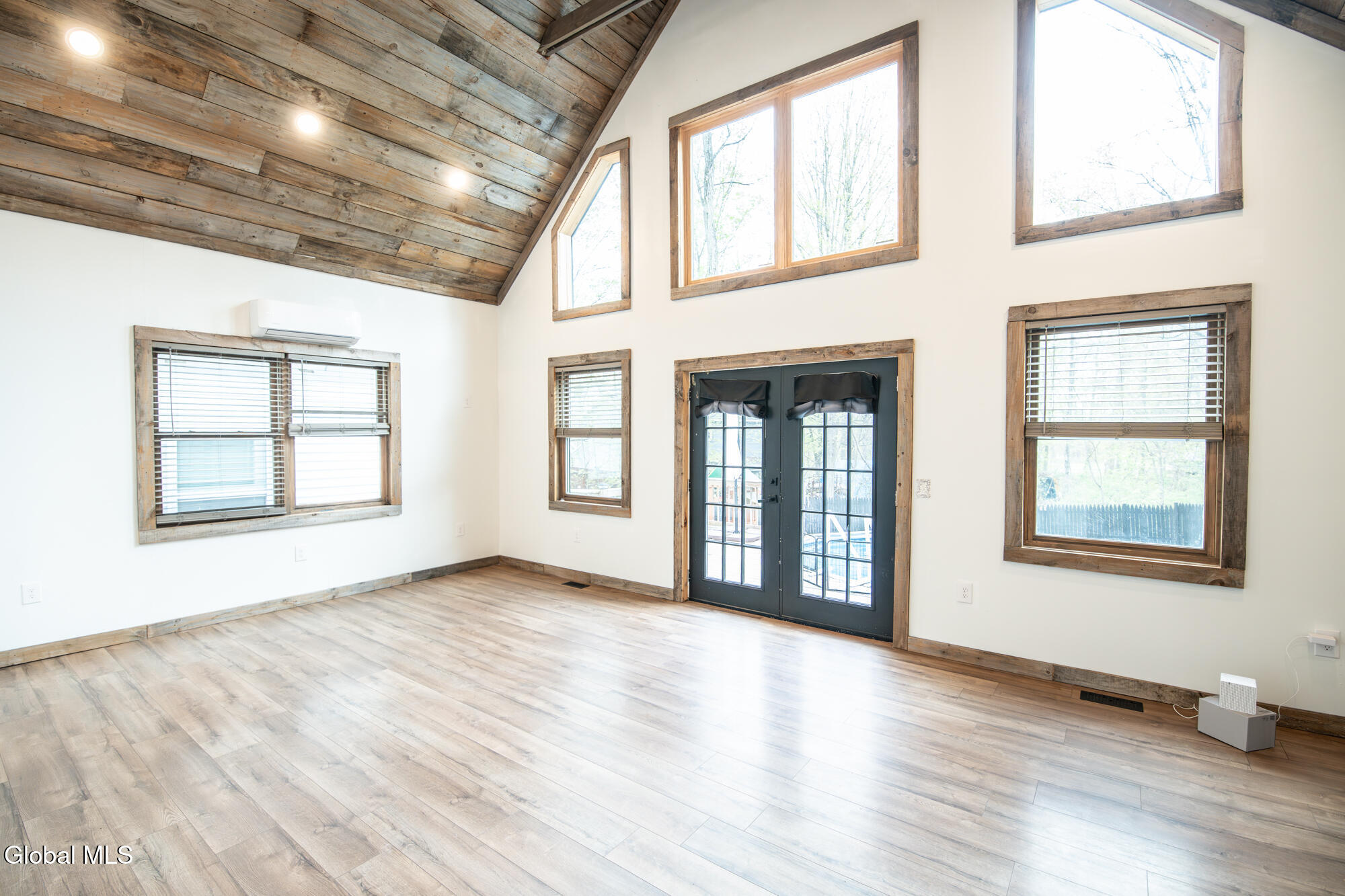 10 E Branch Drive Queensbury NY 12804