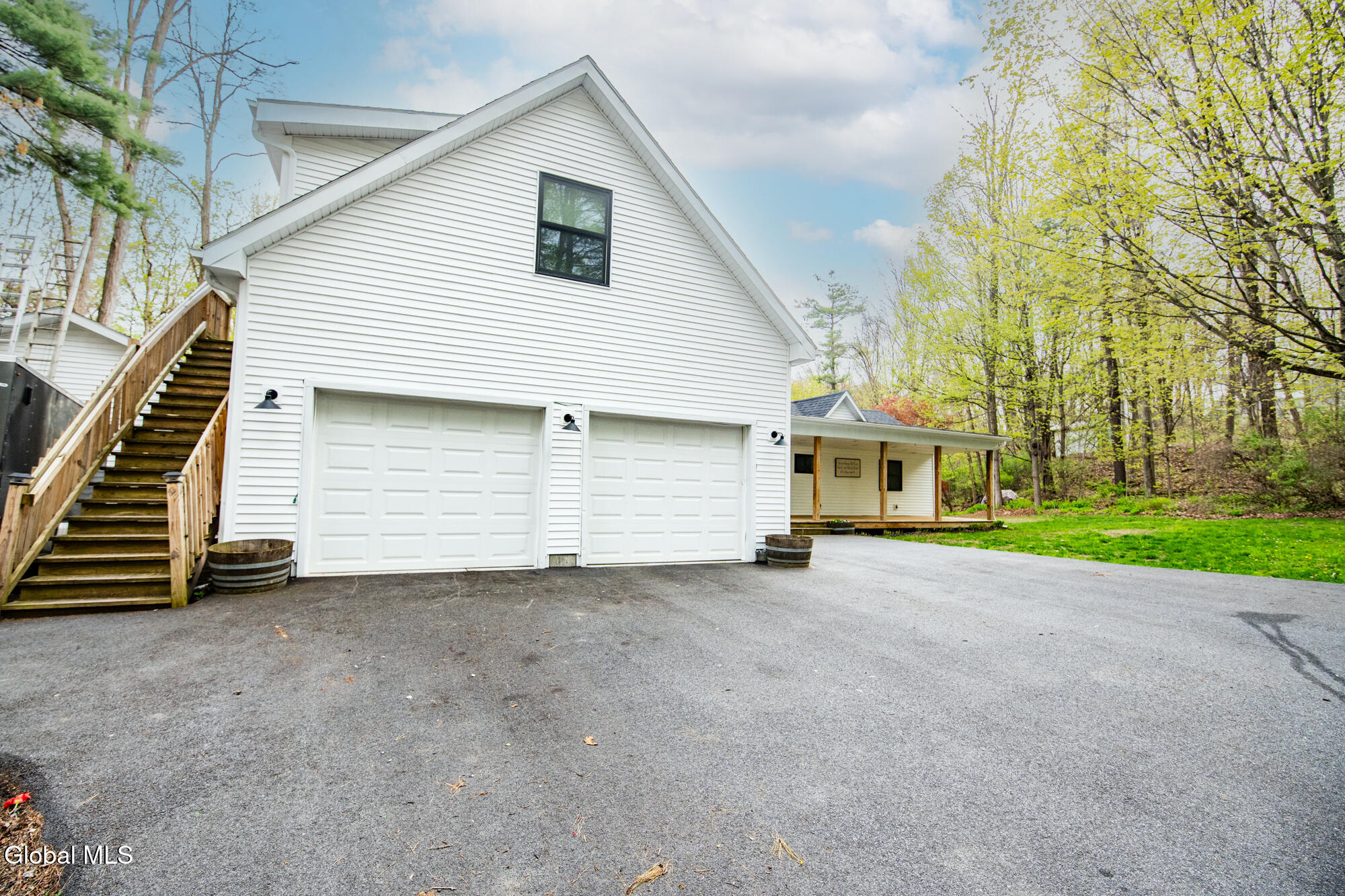 10 E Branch Drive Queensbury NY 12804
