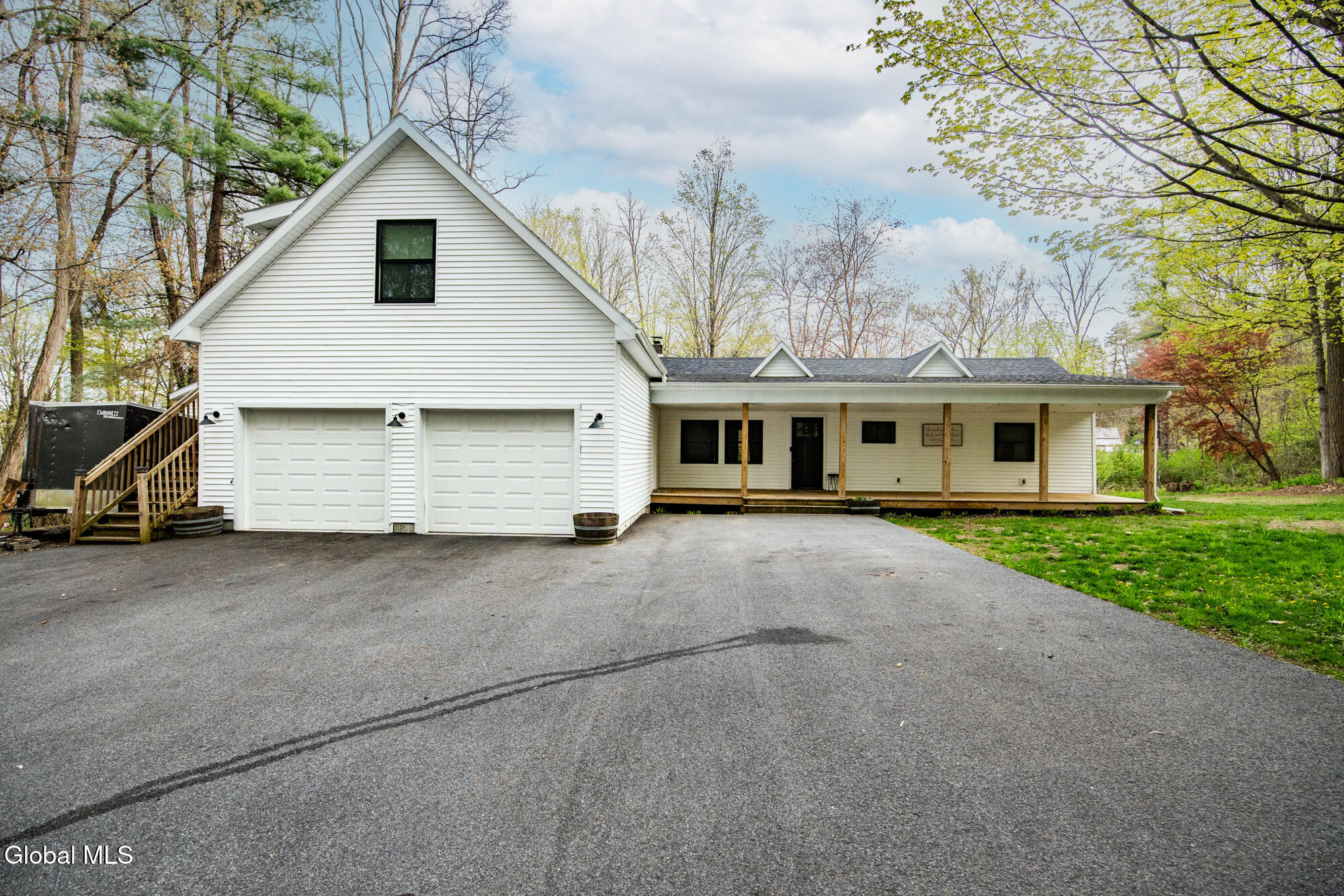 10 E Branch Drive Queensbury NY 12804