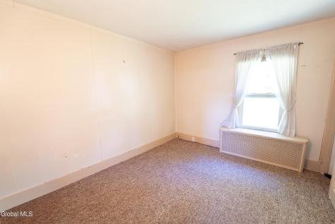 2 Laura Street Amsterdam NY 12010