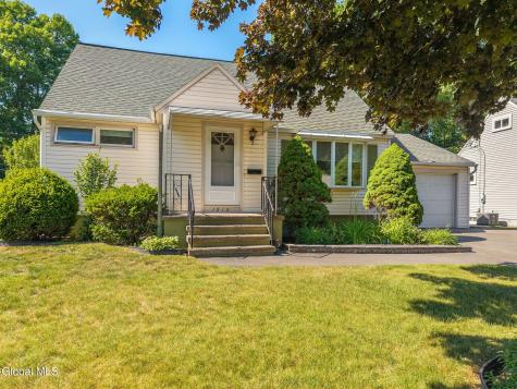 1915 Nicky Drive Schenectady NY 12306