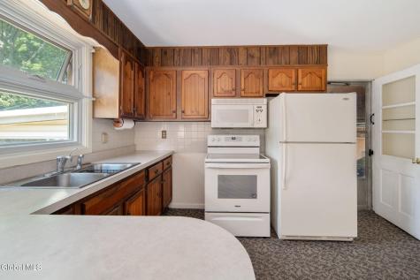 1915 Nicky Drive Schenectady NY 12306