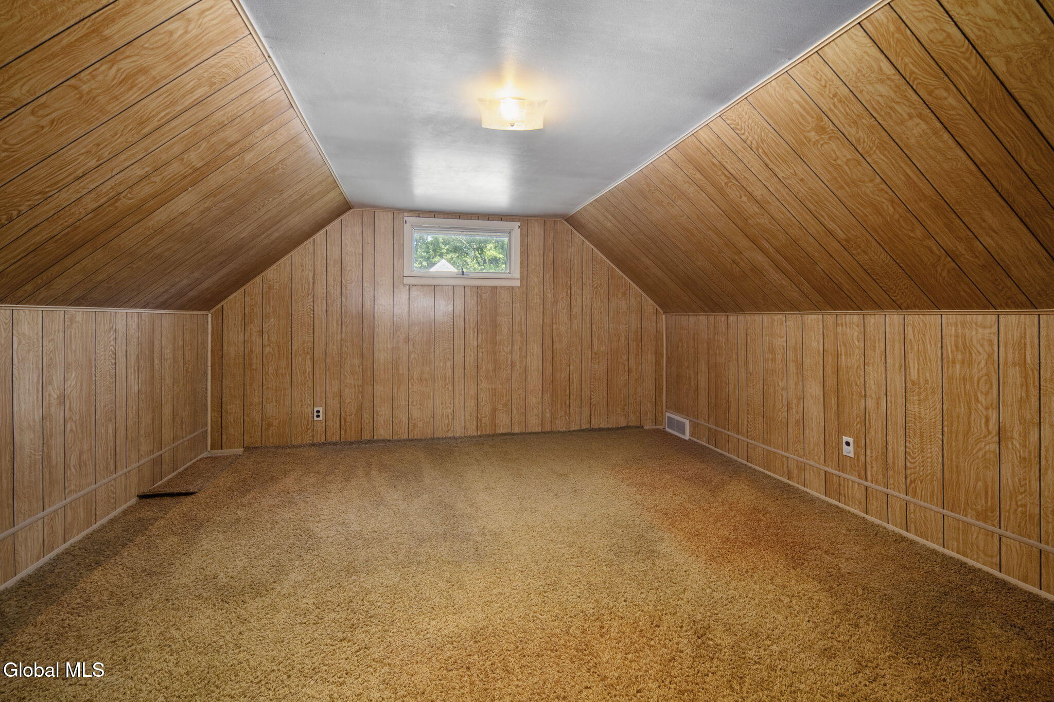 1915 Nicky Drive Schenectady NY 12306