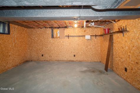 1915 Nicky Drive Schenectady NY 12306