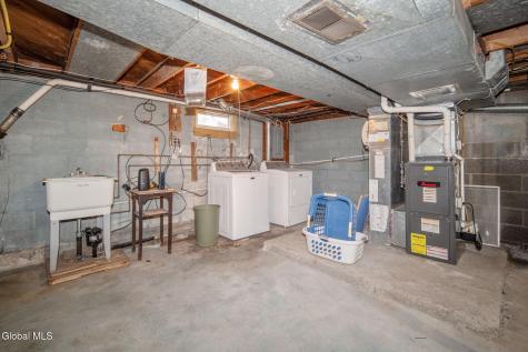 1915 Nicky Drive Schenectady NY 12306
