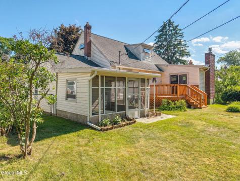 1915 Nicky Drive Schenectady NY 12306