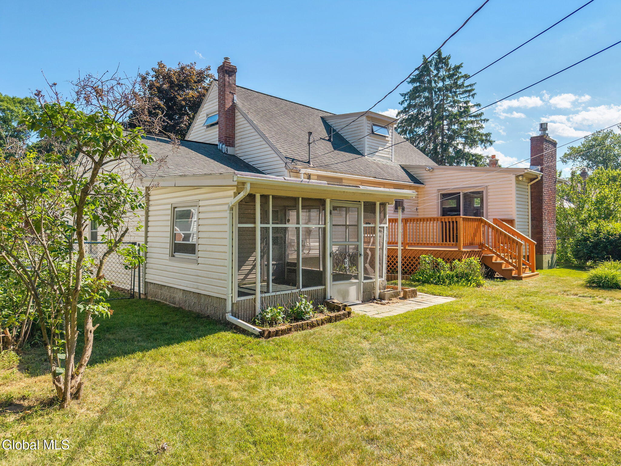 1915 Nicky Drive Schenectady NY 12306
