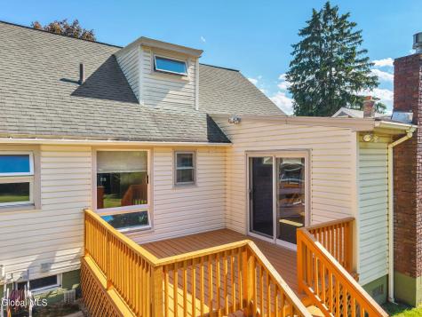 1915 Nicky Drive Schenectady NY 12306