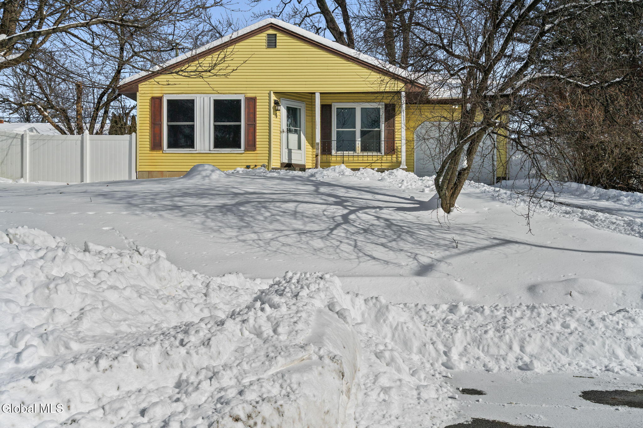 4 Silverberry Place Albany NY 12211