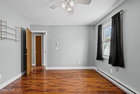 4 Silverberry Place Albany NY 12211