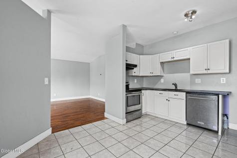 4 Silverberry Place Albany NY 12211