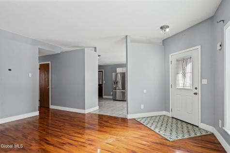 4 Silverberry Place Albany NY 12211