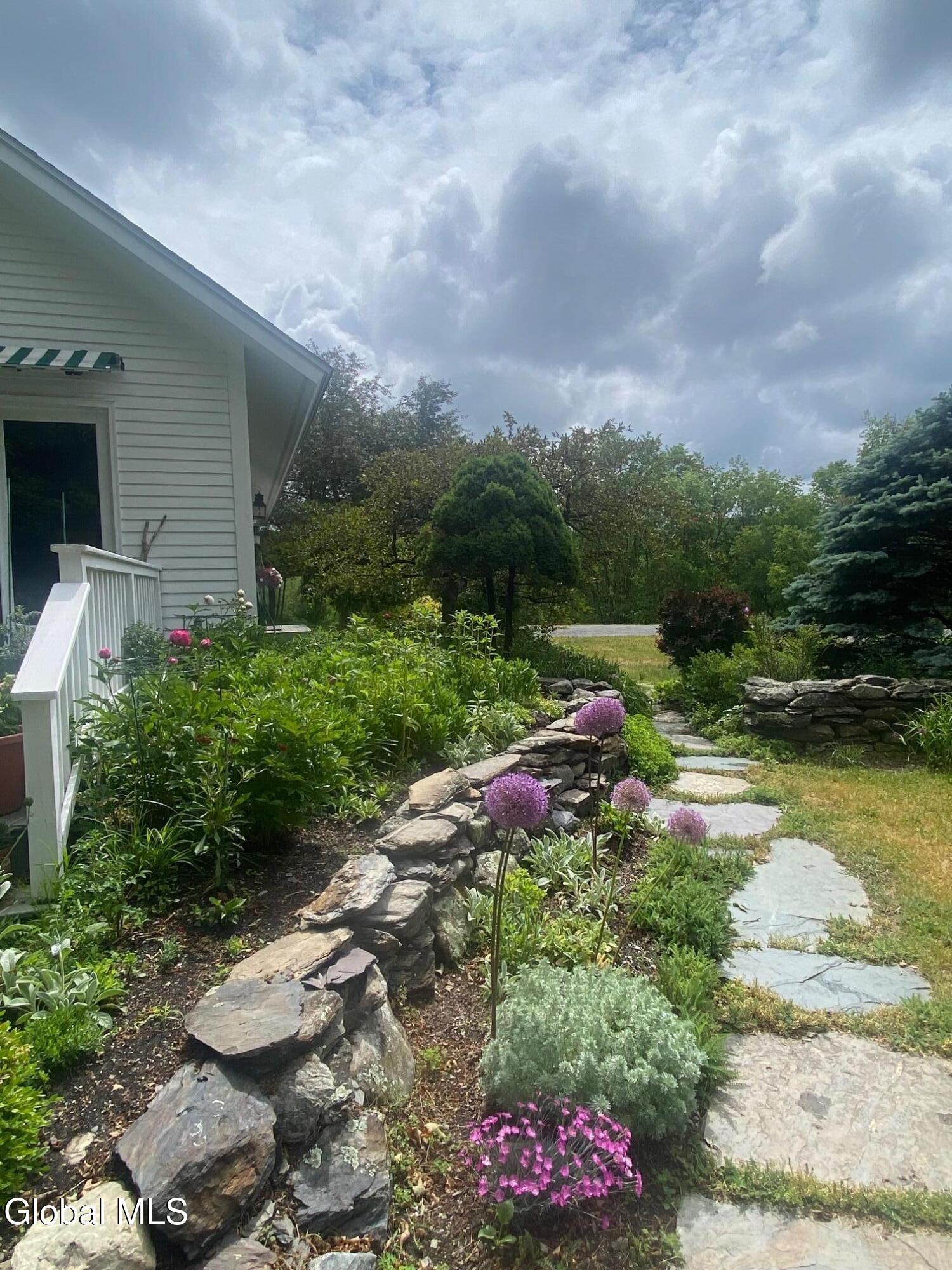 47 Mountain View Way Salem NY 12865