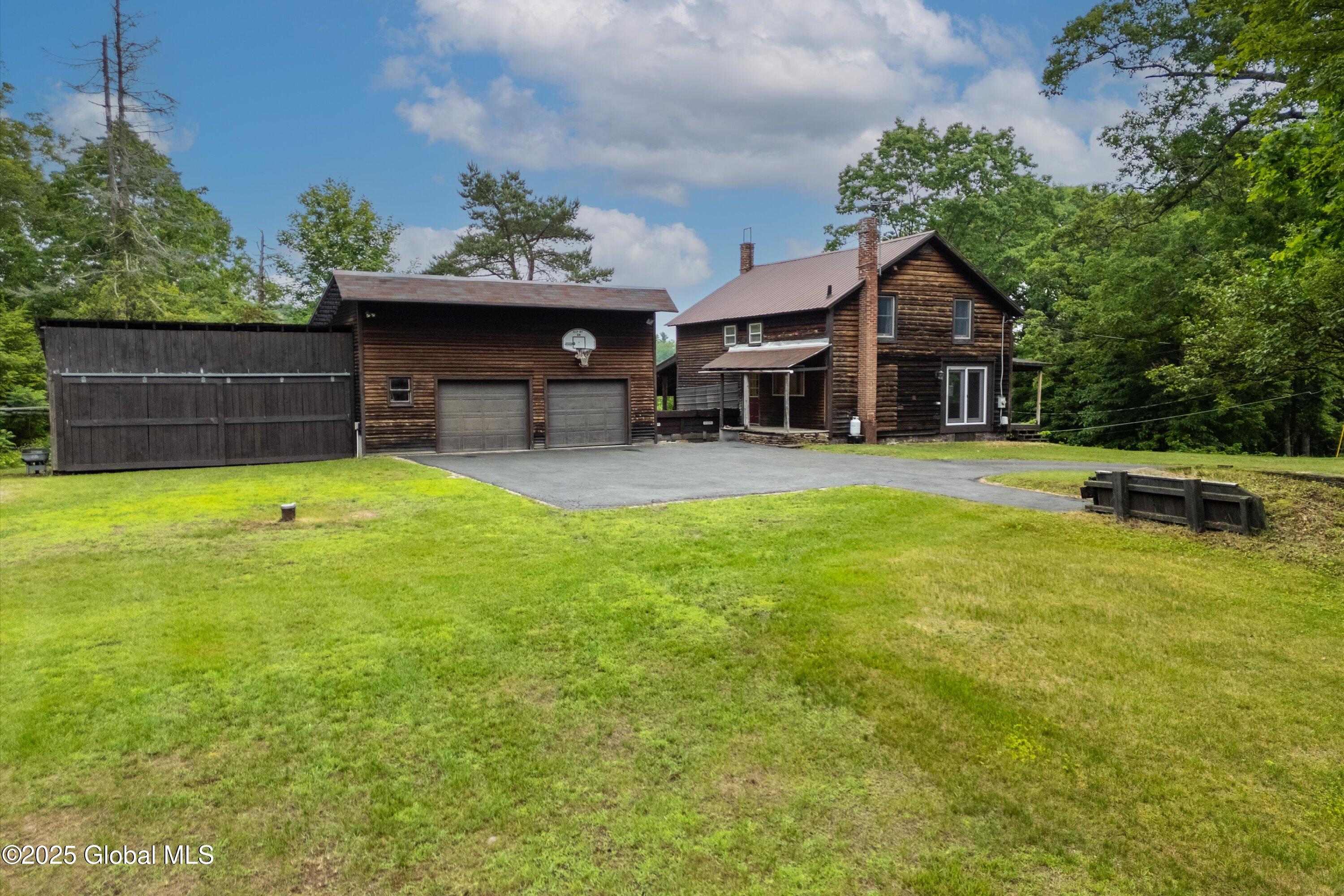 48 Lakeview Avenue Moriah NY 12960