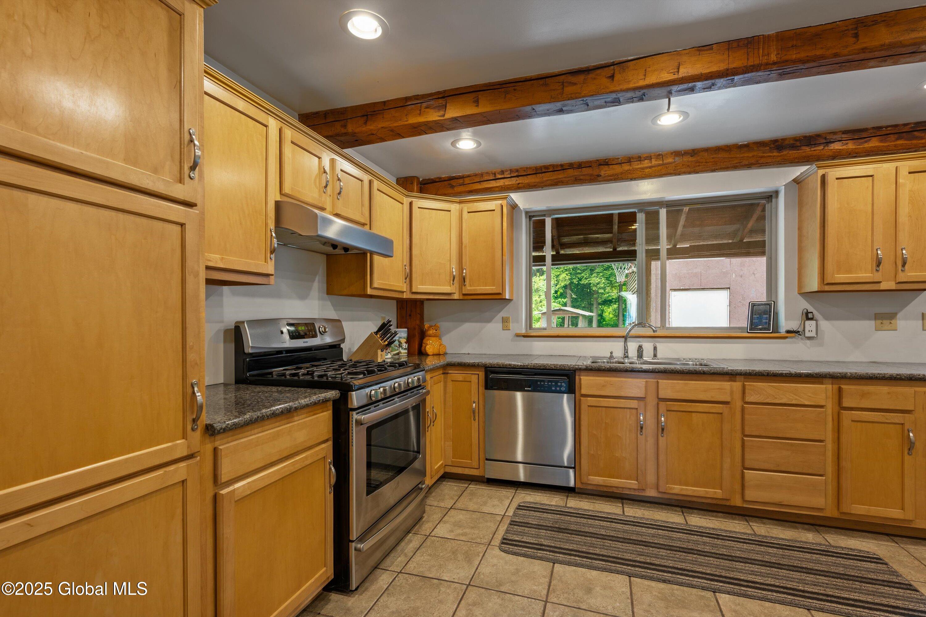 48 Lakeview Avenue Moriah NY 12960