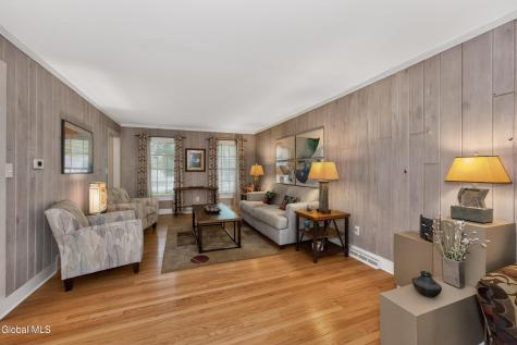 36 Carriage Road Delmar NY 12054