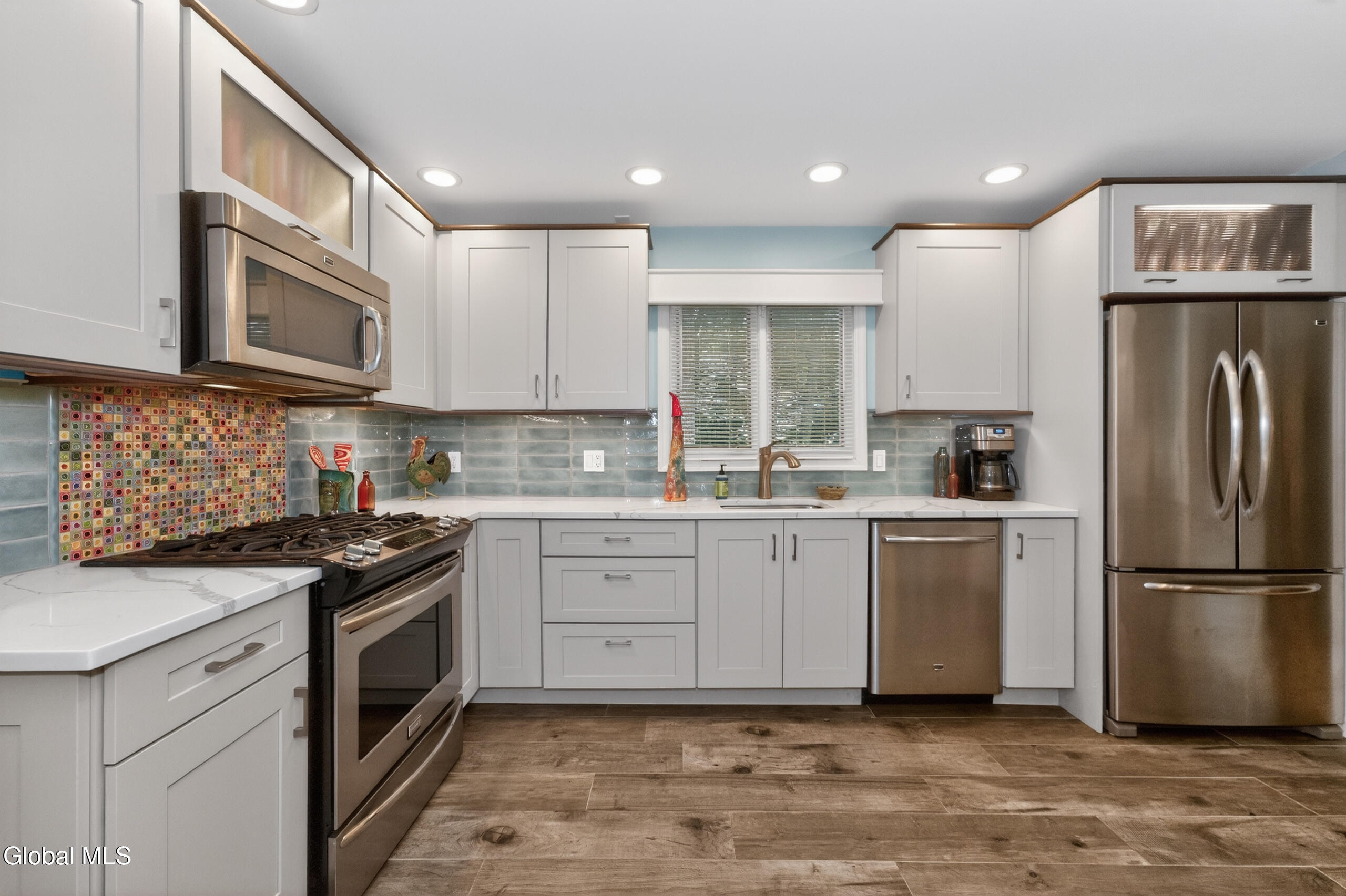 36 Carriage Road Delmar NY 12054