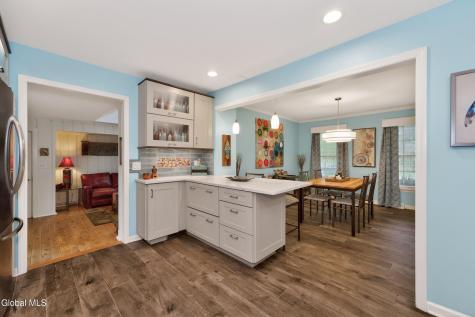36 Carriage Road Delmar NY 12054