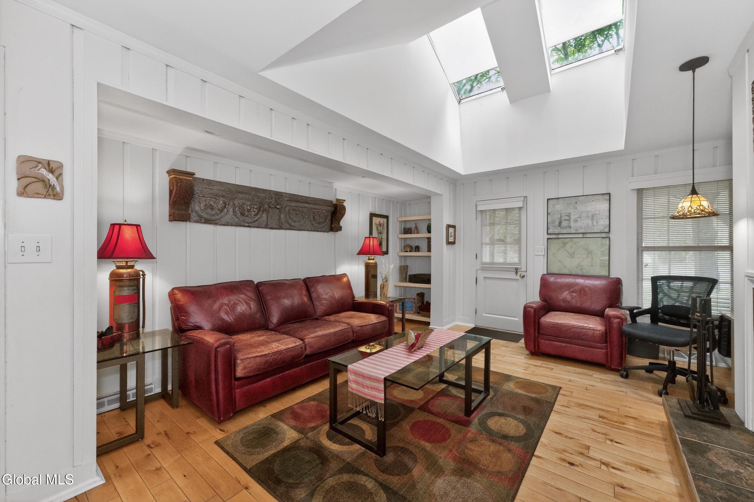 36 Carriage Road Delmar NY 12054