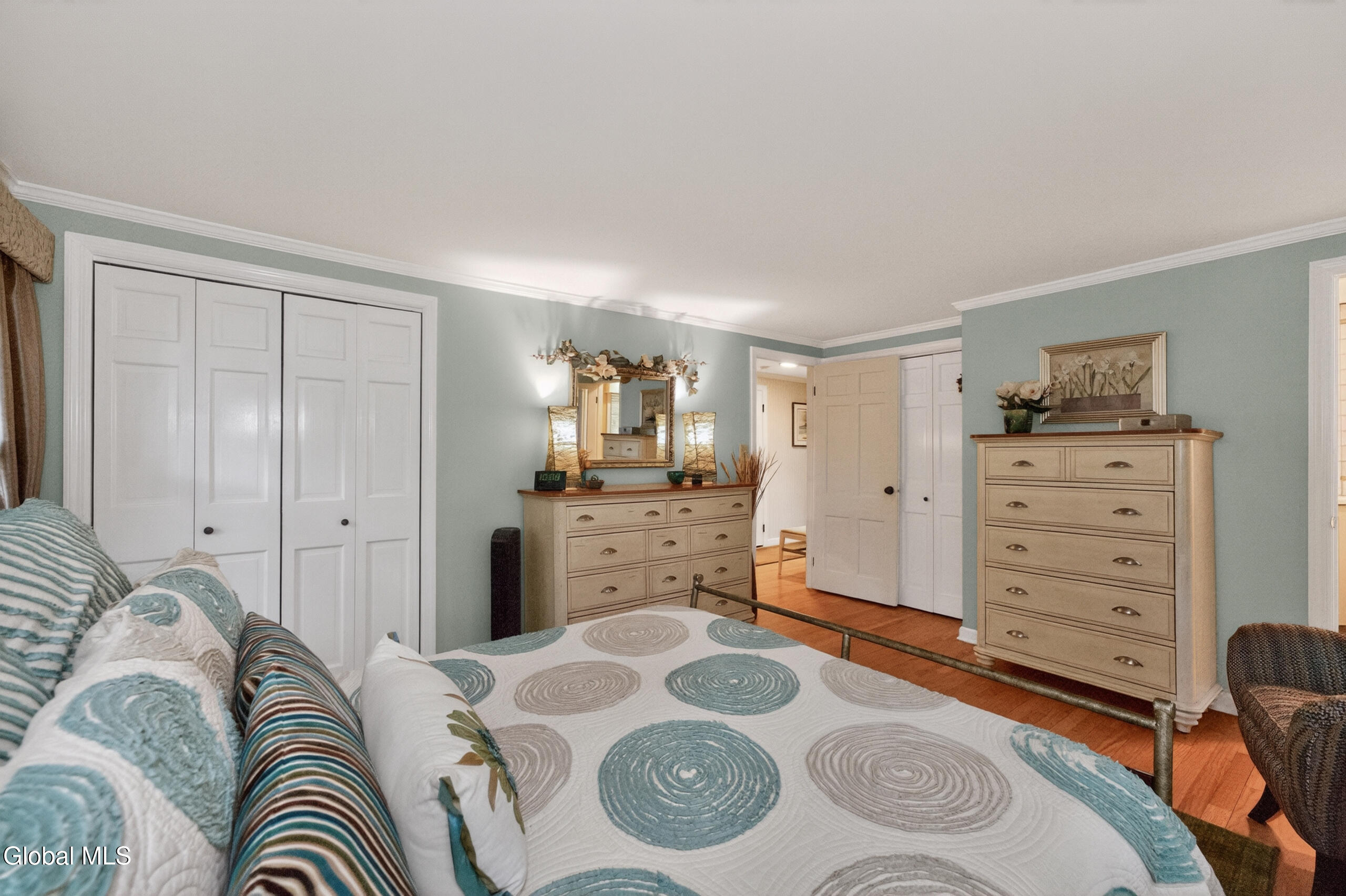 36 Carriage Road Delmar NY 12054