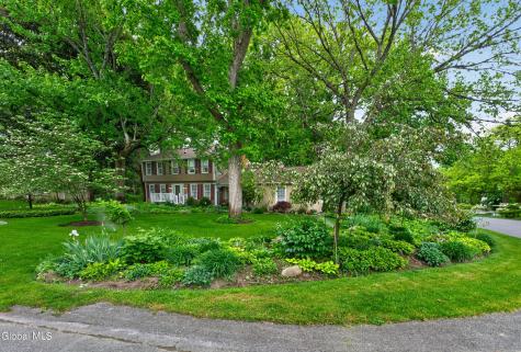 36 Carriage Road Delmar NY 12054