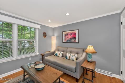 36 Carriage Road Delmar NY 12054