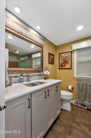 36 Carriage Road Delmar NY 12054