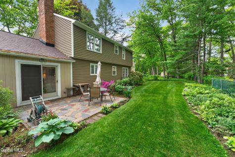 36 Carriage Road Delmar NY 12054