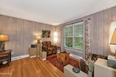 36 Carriage Road Delmar NY 12054