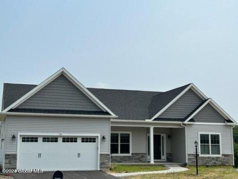 11 Sterling Ridge Loudonville NY 12211