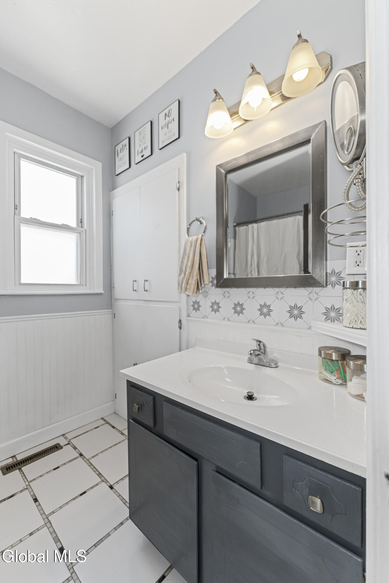 151 Woodlawn Avenue Albany NY 12208