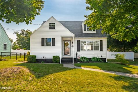35 Vista Avenue Latham NY 12110