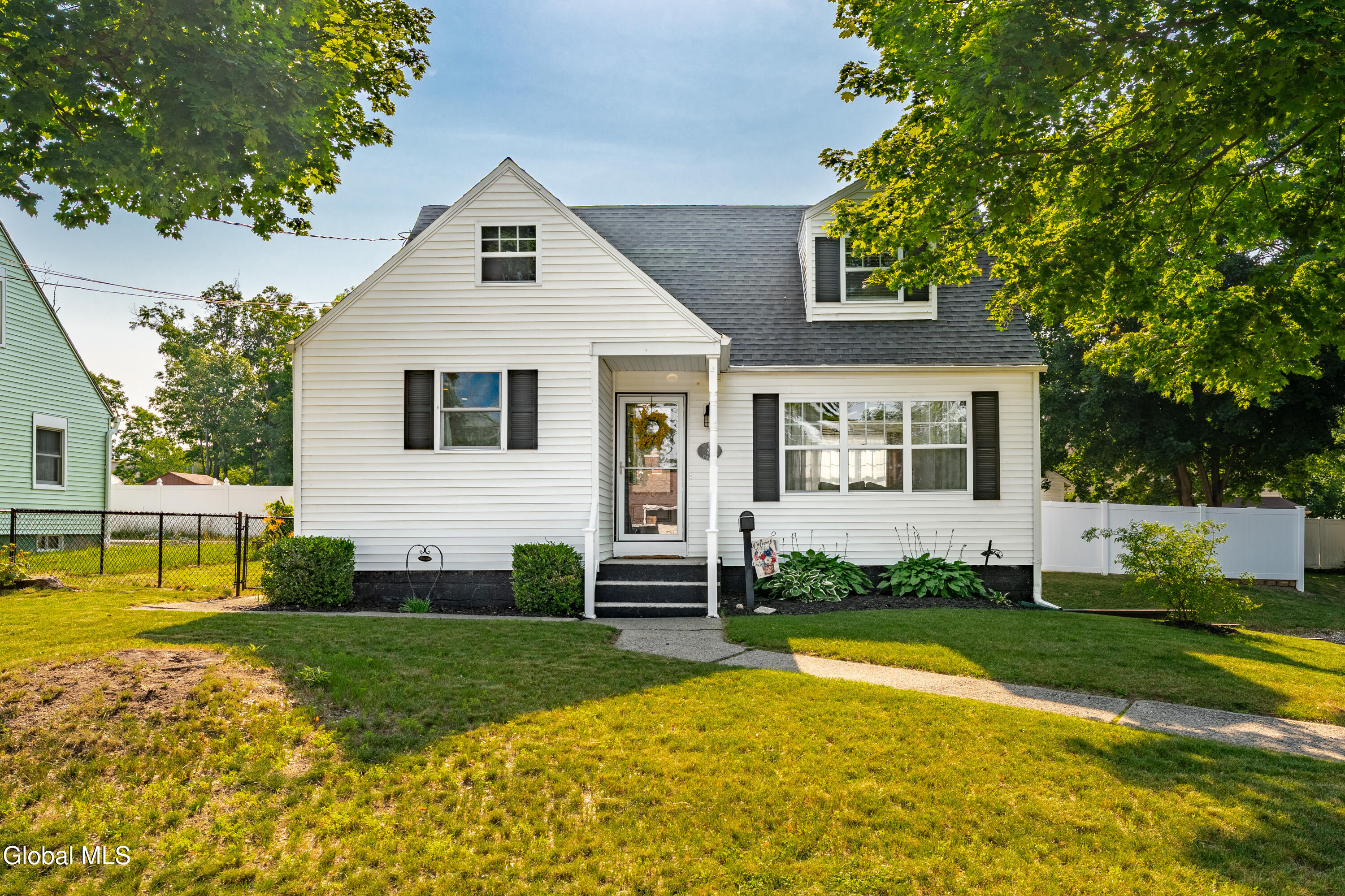 35 Vista Avenue Latham NY 12110