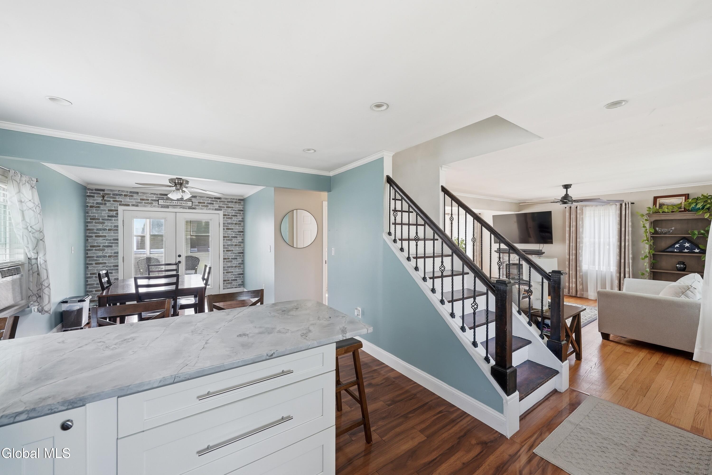 35 Vista Avenue Latham NY 12110