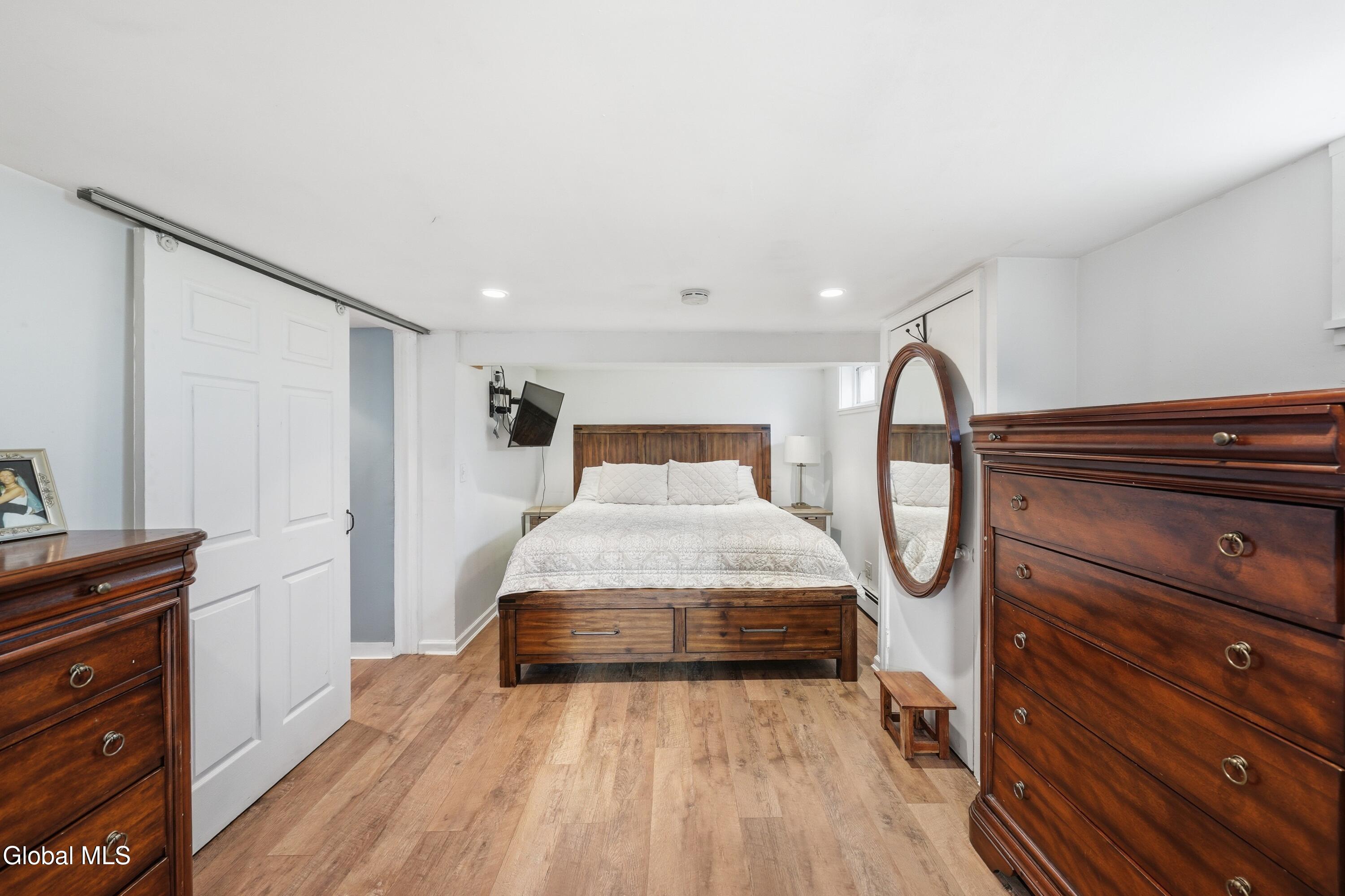 35 Vista Avenue Latham NY 12110