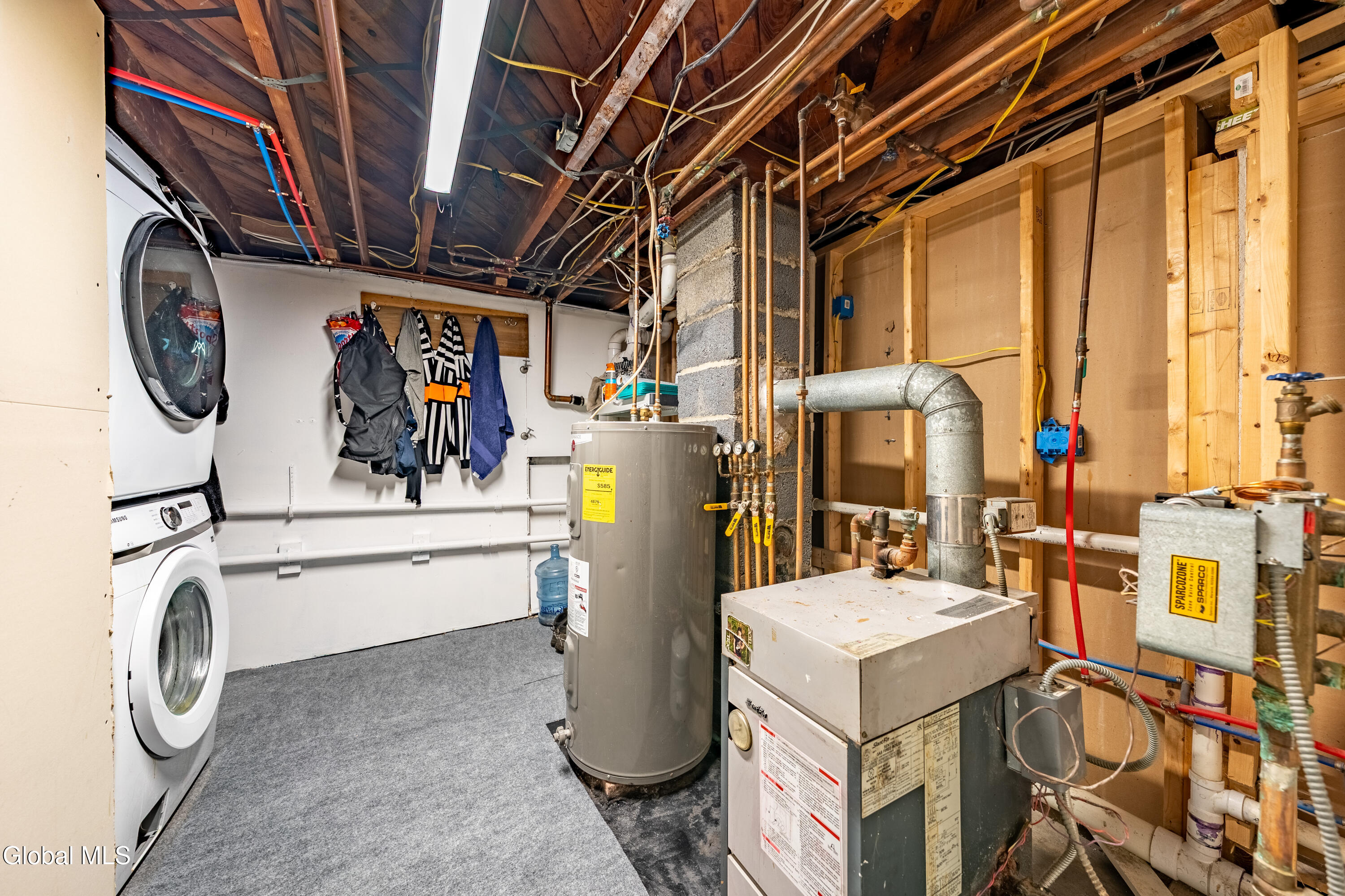 35 Vista Avenue Latham NY 12110
