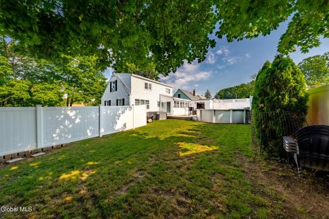 35 Vista Avenue Latham NY 12110