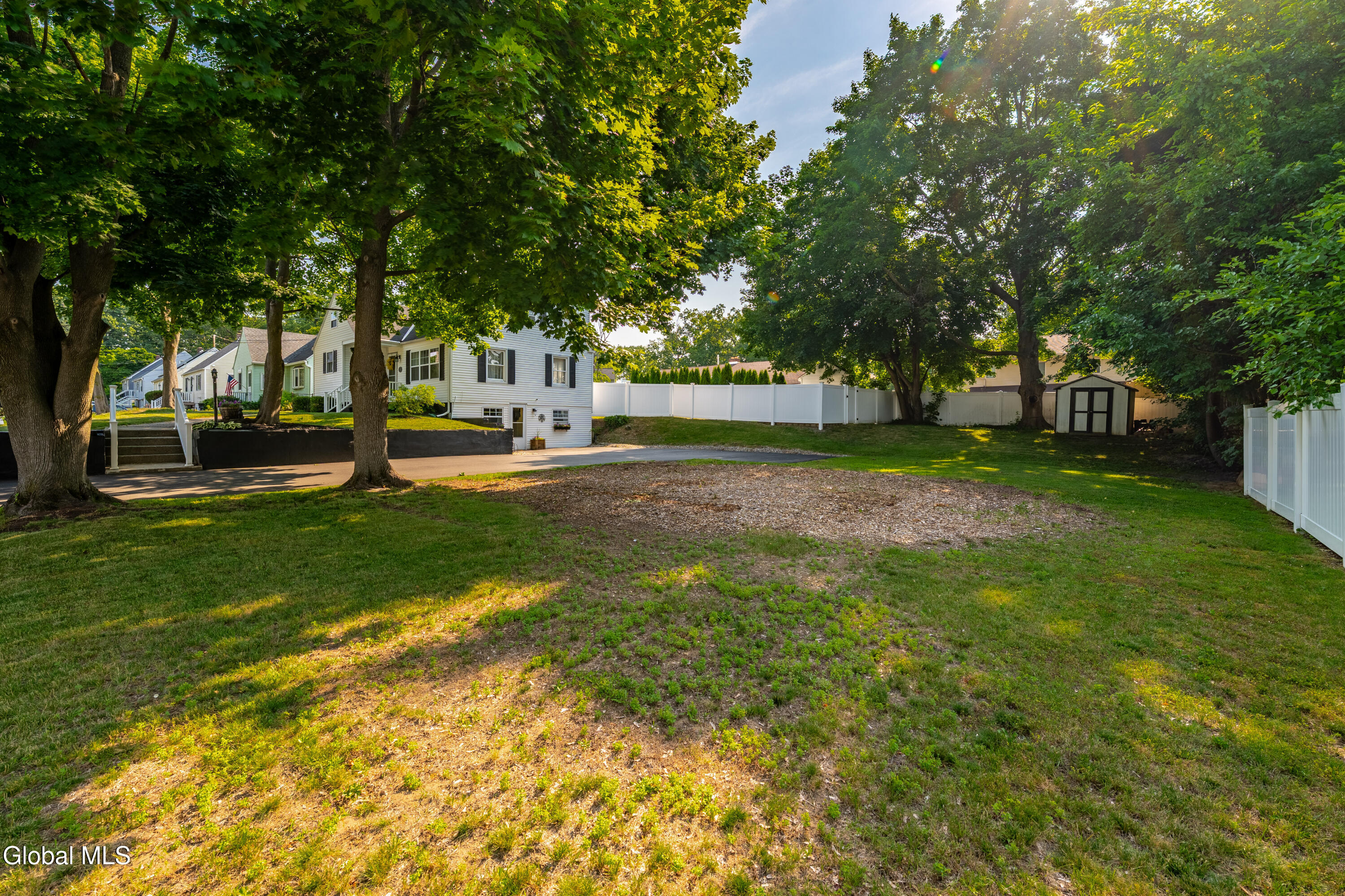 35 Vista Avenue Latham NY 12110